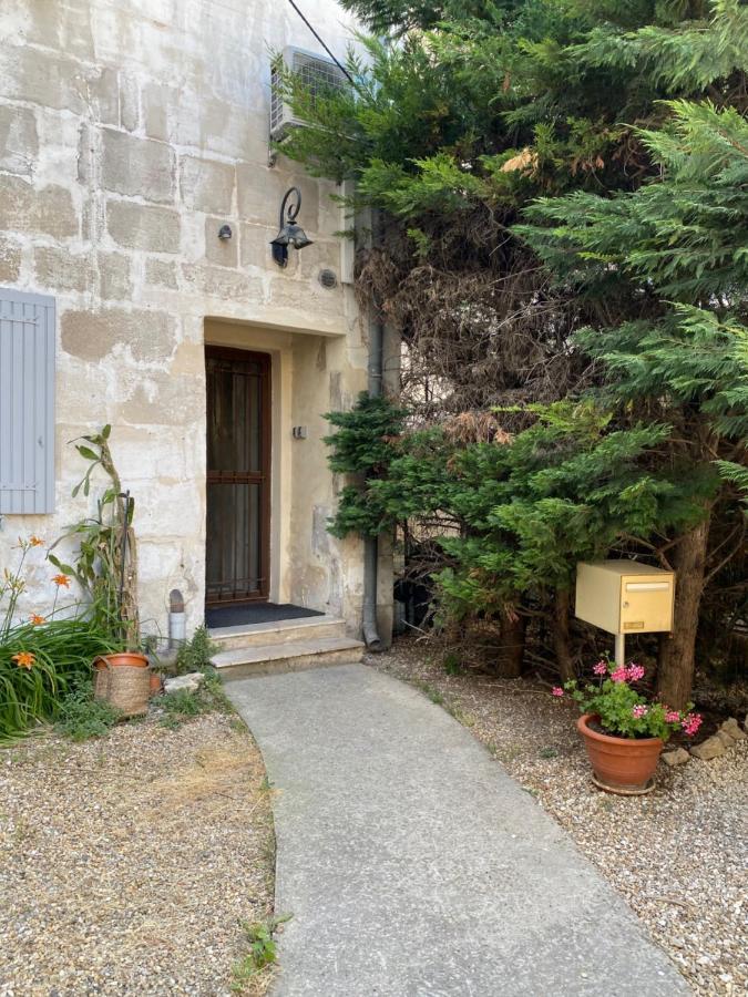 Le Loft Patio, Au Coeur Du Village Saint-Remy-de-Provence Luaran gambar