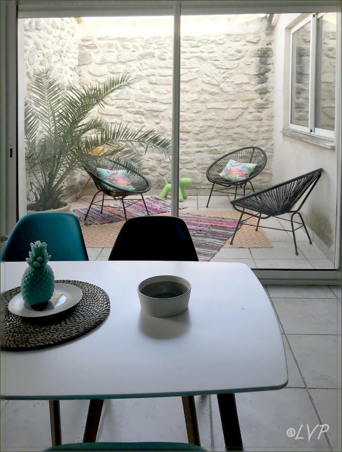 Le Loft Patio, Au Coeur Du Village Saint-Remy-de-Provence Luaran gambar